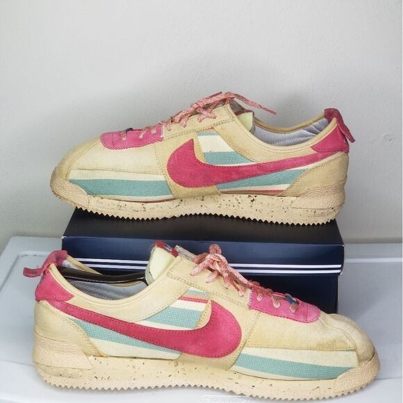 Nike Cortez SP Union Sesame Shoes - Picture 6 of 9